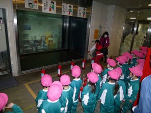 見学３